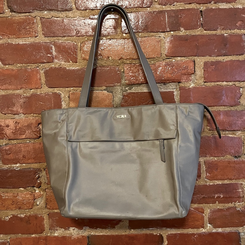 Tumi voyager tote bag in beige
